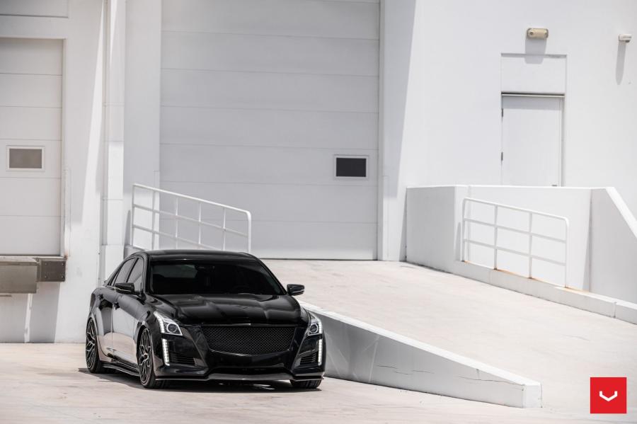  Cadillac CTS-V on Vossen Wheels (HF-2) 2018 года  (фото 5 из 13)